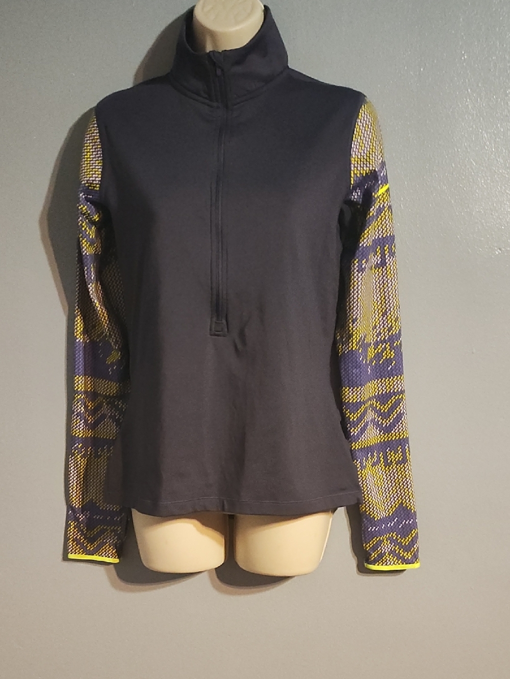 Nike Pro Dri Fit Quarter-Zip Pullover with Patterned Sleeves - Purple & Yellow